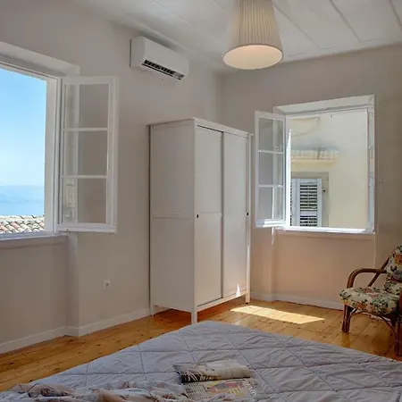Serene Sea View Apartment In Corfu Old Town Extérieur photo