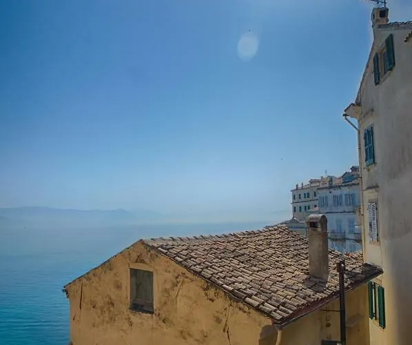 Serene Sea View Apartment In Corfu Old Town